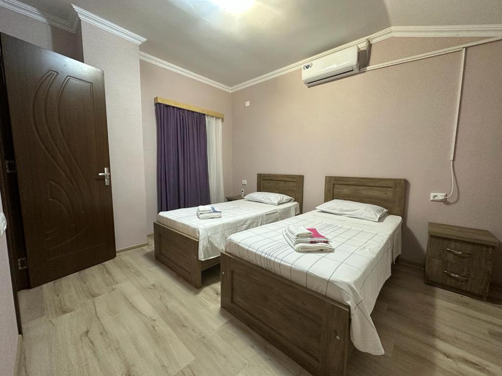 Happy House Apartment Kutaisi Bagian luar foto